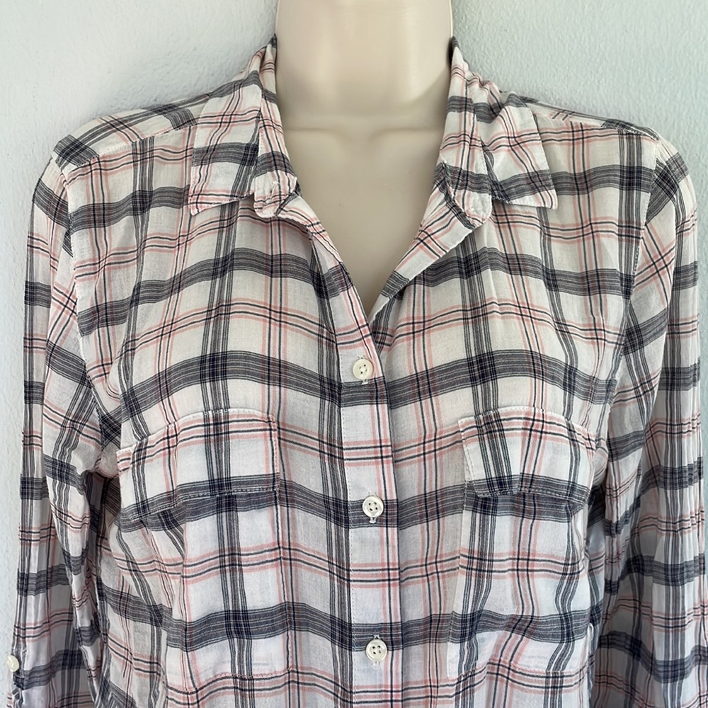 Gap pink gray plaid boyfriend lightweight cotton button down shirt size small - Picture 3 of 8